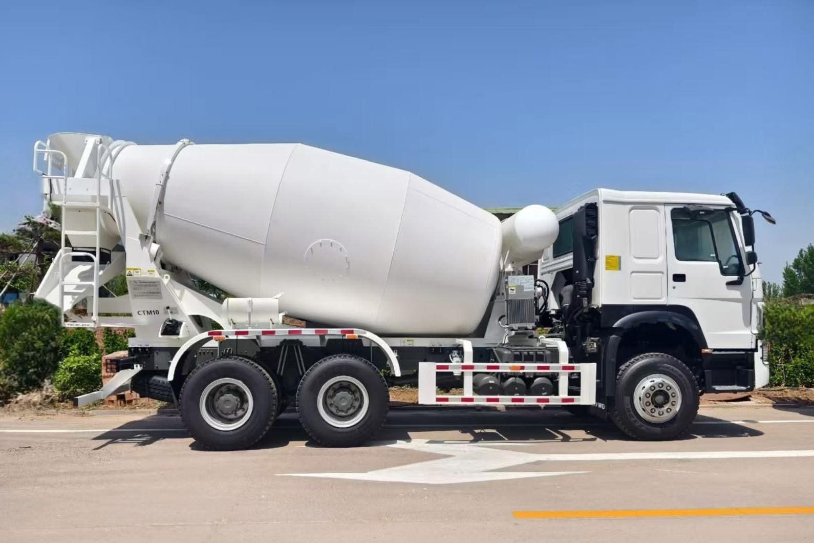 Concrete Mixer Trucks