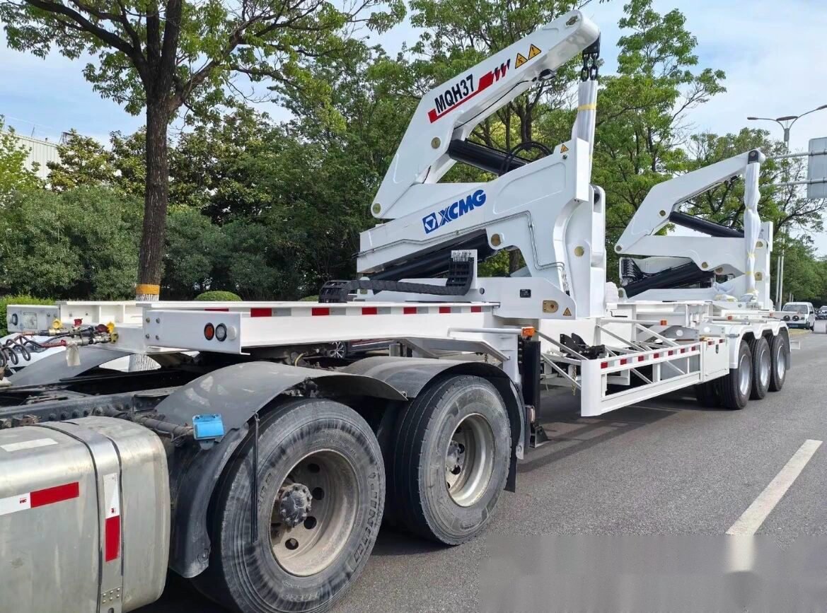 Side Loader / Truck Crane